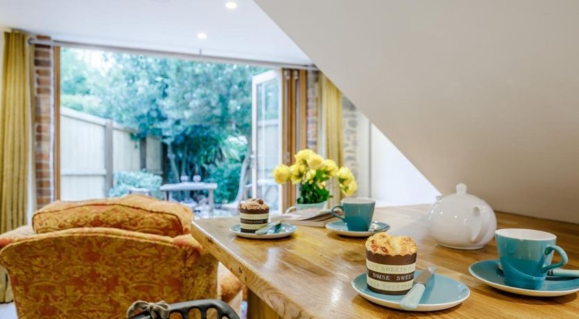 Photo of 1 Bed in Glastonbury