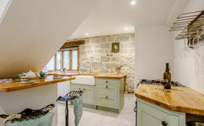 Photo of in Glastonbury (79123)