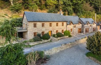 Barn in Mid Wales Holiday Cottage