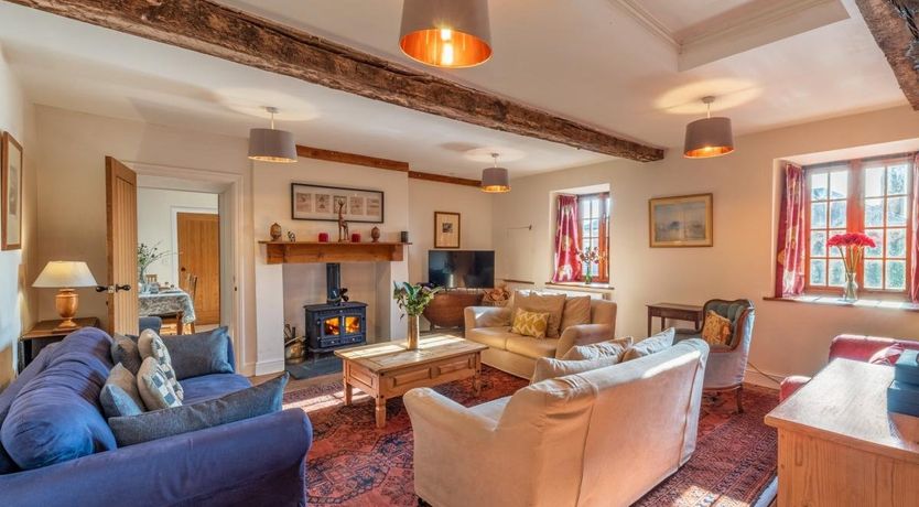 Photo of 8 Bed in Llanigon