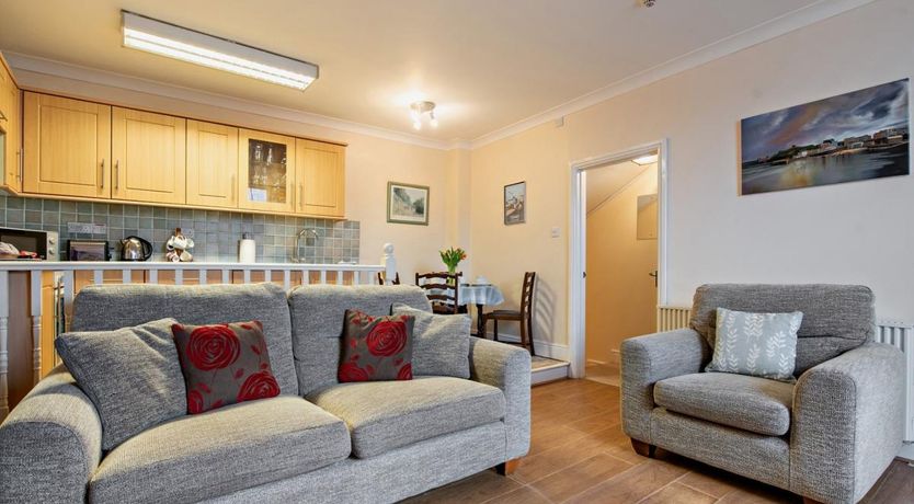 Photo of 2 Bed in Tenby