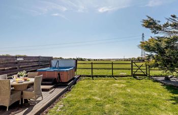 2 Bed in Holyhead Holiday Cottage