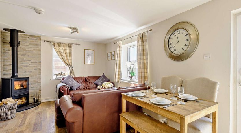 Photo of 2 Bed in Holyhead