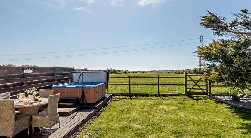 Photo of in Rhosneigr  (81515)