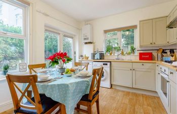 in Ventnor (86509) Holiday Cottage