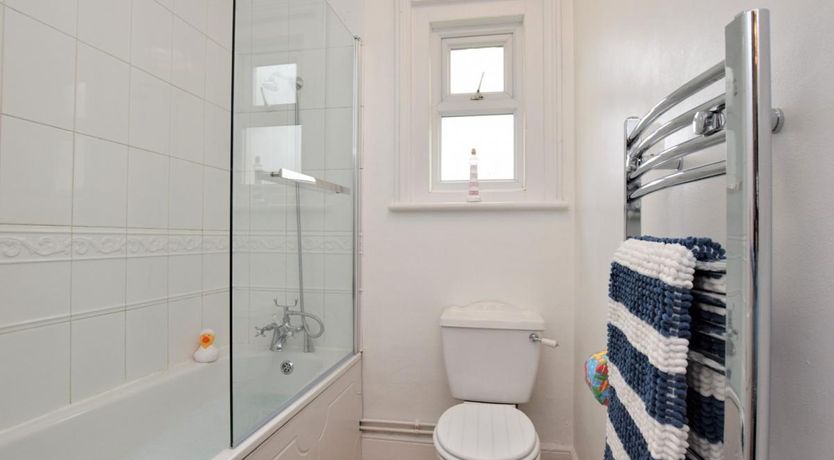 Photo of 2 Bed in Ventnor