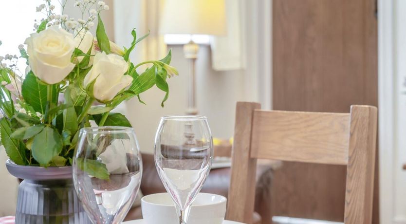 Photo of 2 Bed in Clydach