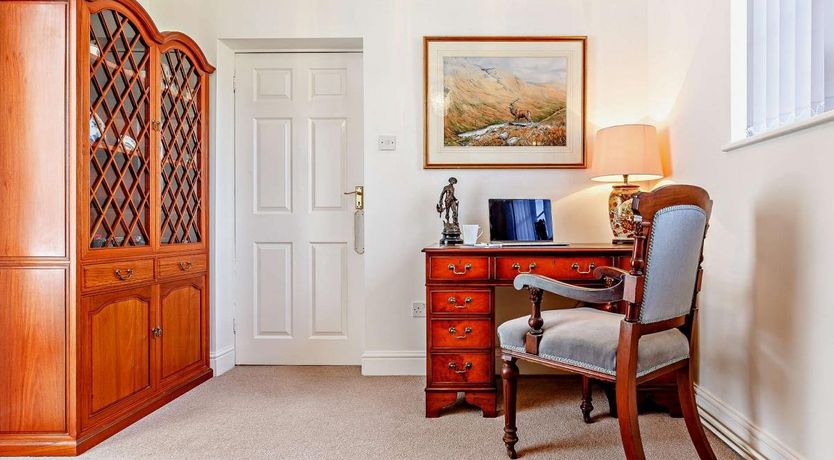 Photo of 1 Bed in Spa Common