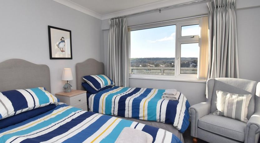 Photo of 2 Bed in Tenby