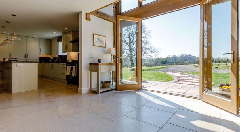 Photo of 4 Bed in Redmarley