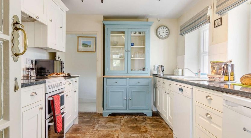 Photo of 2 Bed in Talybont-on-Usk