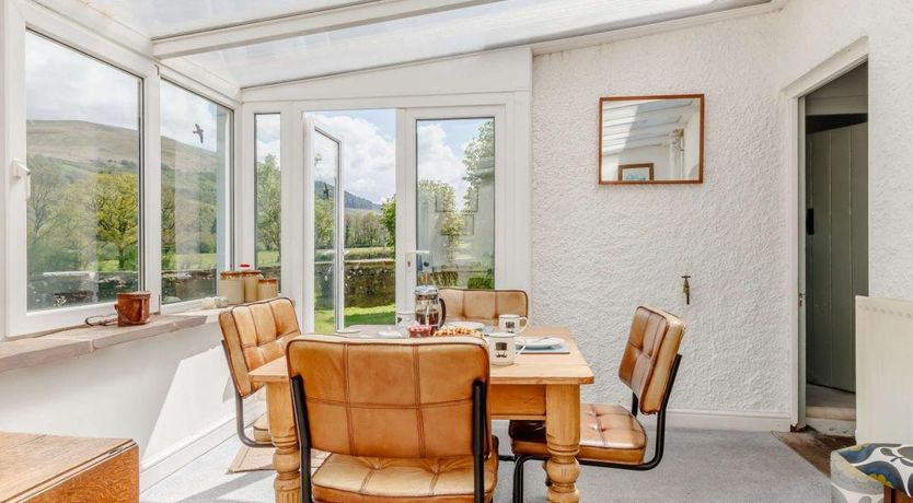 Photo of 2 Bed in Talybont-on-Usk