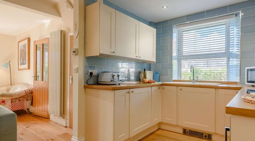 Photo of 4 Bed in Tenby