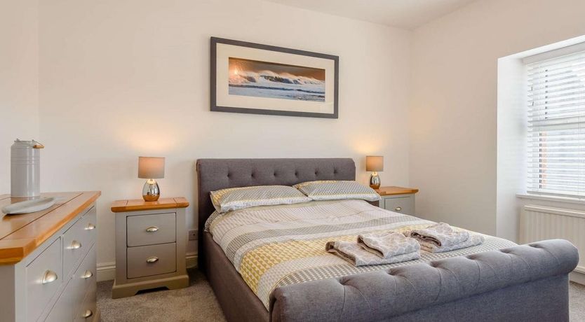 Photo of 4 Bed in Tenby