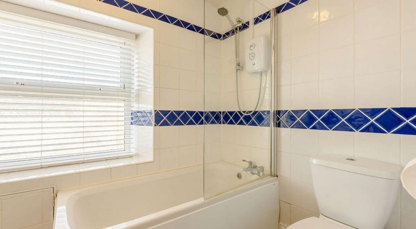 Photo of 4 Bed in Tenby