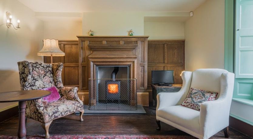 Photo of 5 Bed in Witherslack