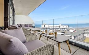 Photo of in Westward Ho! (81090)