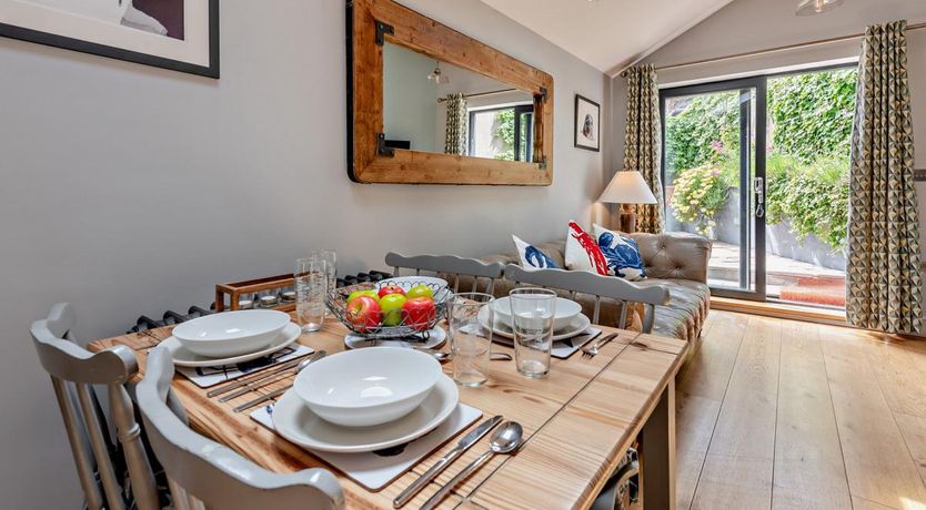 Photo of 2 Bed in Tenby