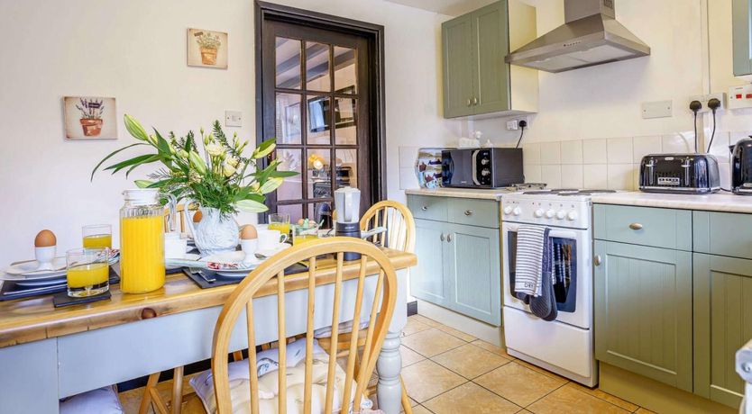 Photo of 2 Bed in Llandysul