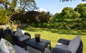 Photo of 2 Bed in Llandysul
