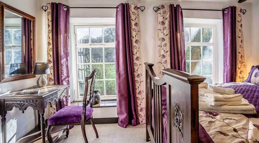 Photo of 2 Bed in Llandysul