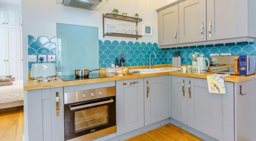 Photo of 1 Bed in Tenby