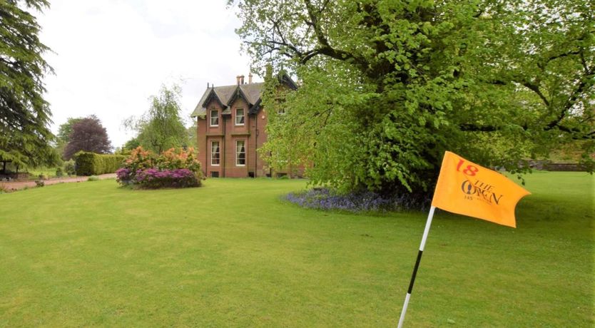 Photo of 7 Bed in Moffat