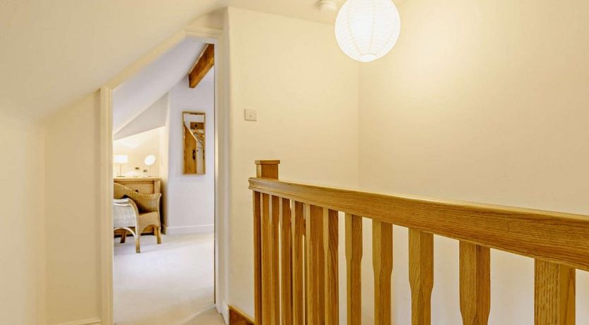 Photo of 2 Bed in Ashford in the Water