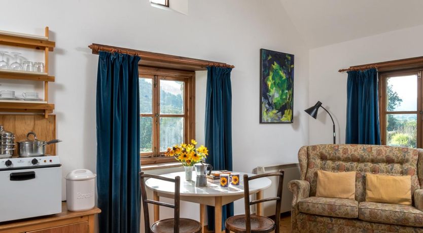 Photo of 1 Bed in Crickhowell