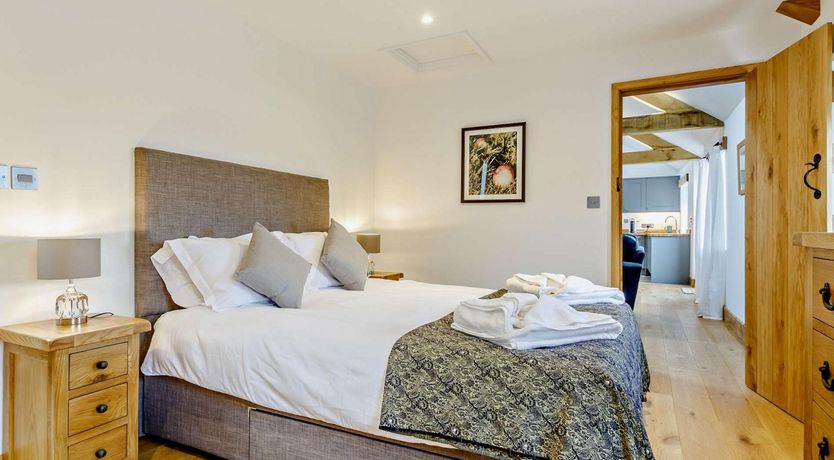 Photo of 2 Bed in Taunton