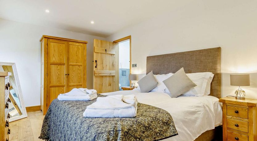 Photo of 2 Bed in North Curry