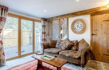2 Bed in Glastonbury Holiday Cottage