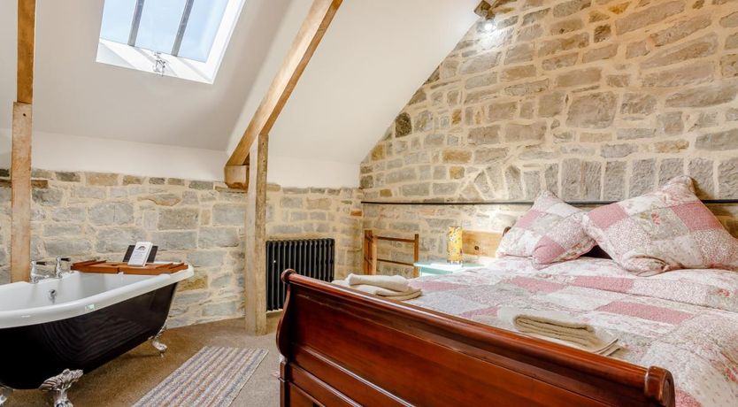 Photo of 2 Bed in Glastonbury