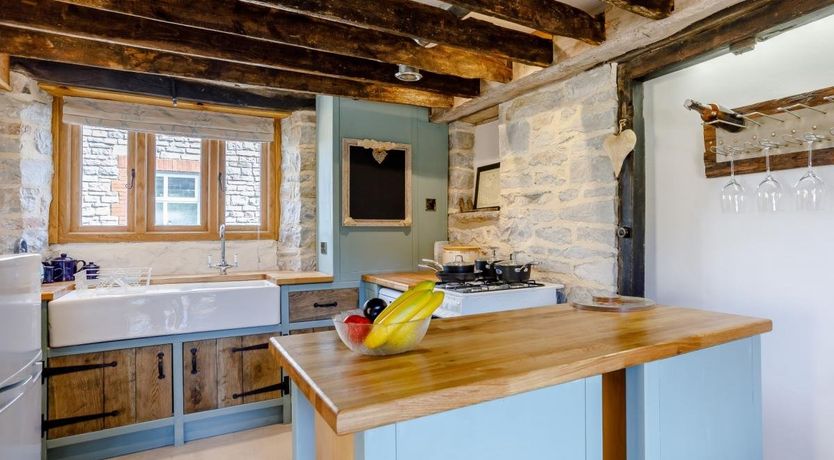 Photo of 2 Bed in Glastonbury