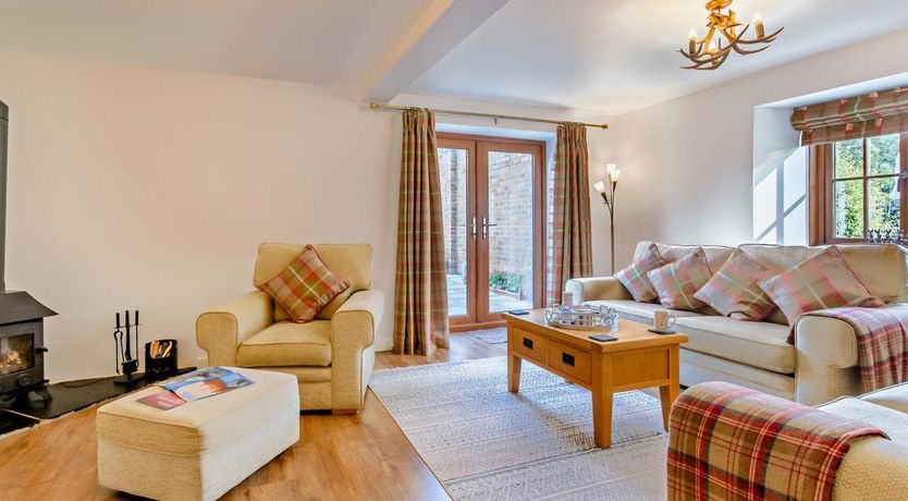 Photo of 2 Bed in Wold Newton