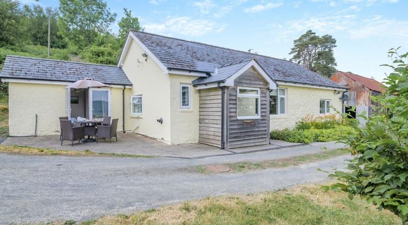 Photo of 2 Bed in Garth