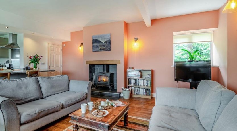 Photo of 2 Bed in Garth