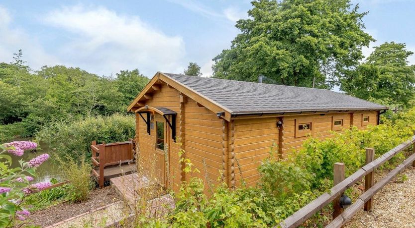 Photo of 1 Bed in Alverstone