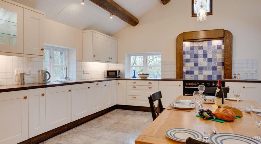 Photo of 2 Bed in Upper Cwmtwrch