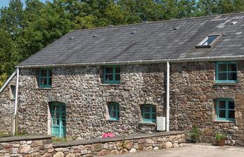 Barn in Mid Wales Holiday Cottage