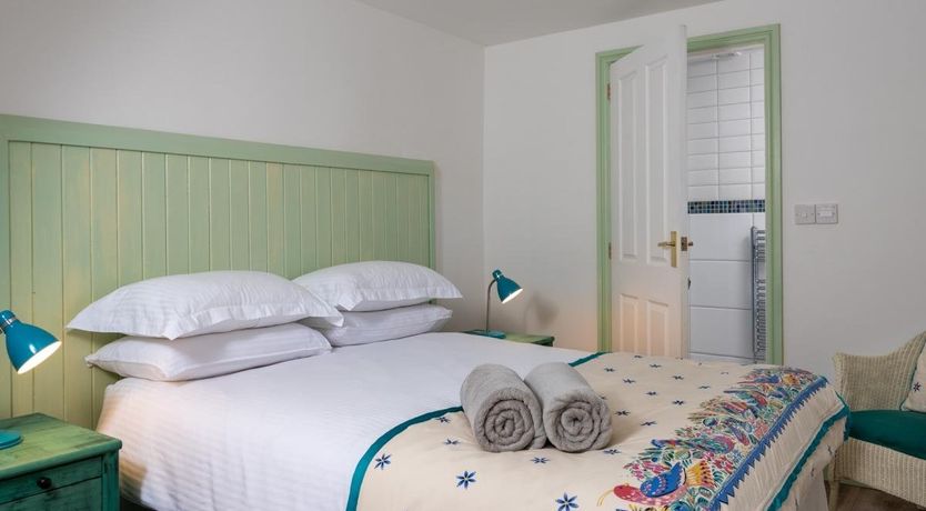 Photo of 2 Bed in Upper Cwmtwrch