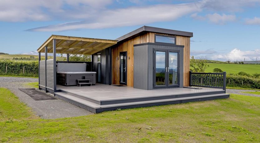 Photo of 1 Bed in Girvan