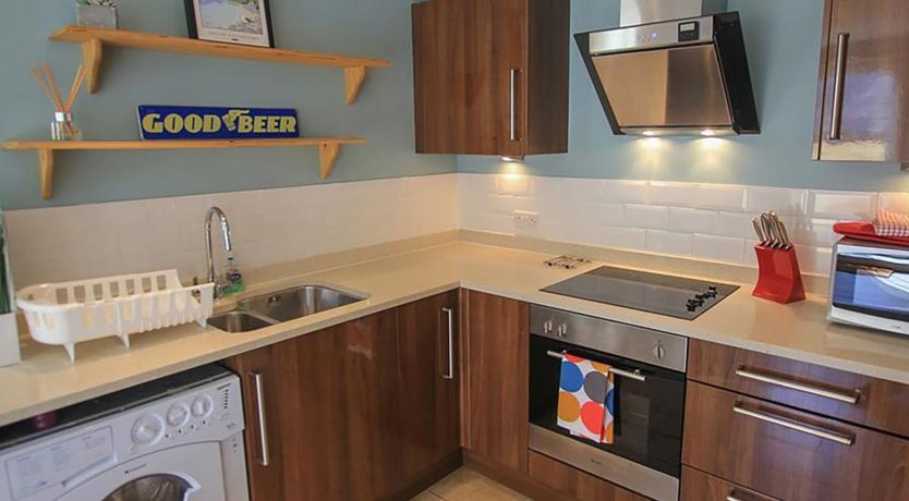 Photo of 1 Bed in Tenby