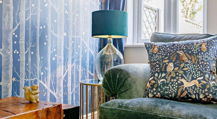 Photo of 6 Bed in Etchingham