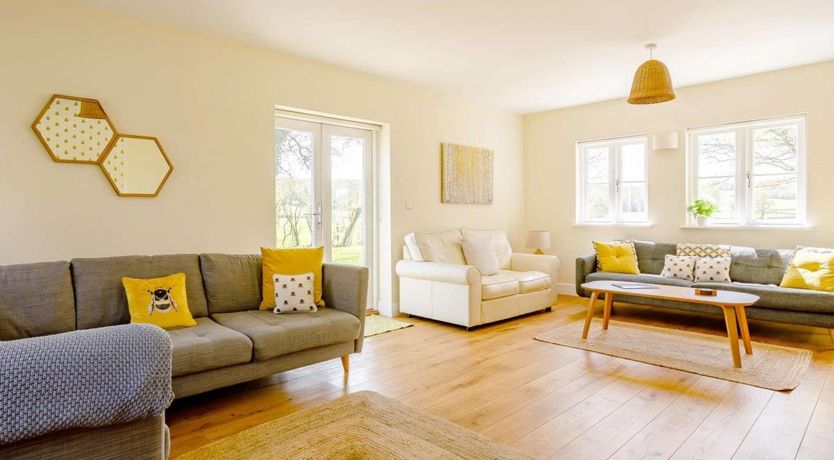 Photo of 6 Bed in Etchingham