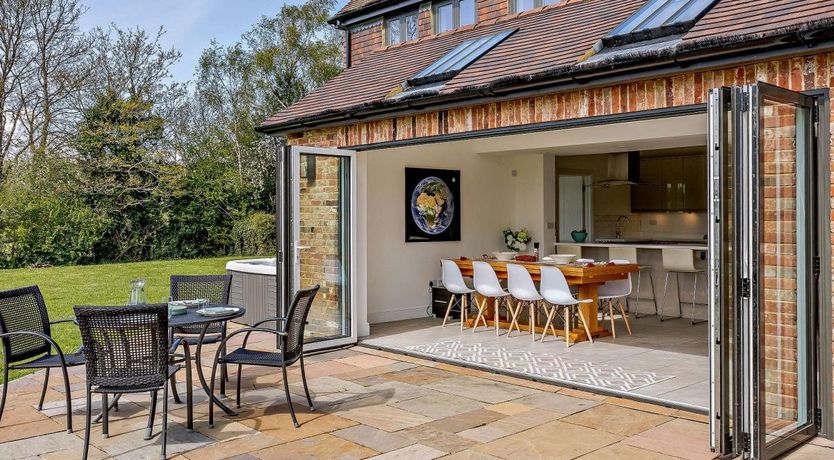 Photo of 6 Bed in Etchingham