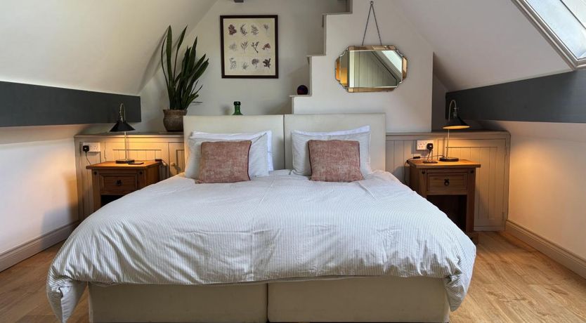 Photo of 2 Bed in Torrington