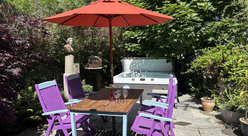 Photo of 2 Bed in Torrington