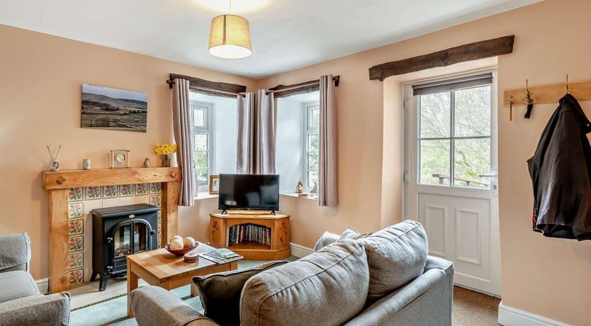 Photo of 2 Bed in Newbiggin-on-Lune