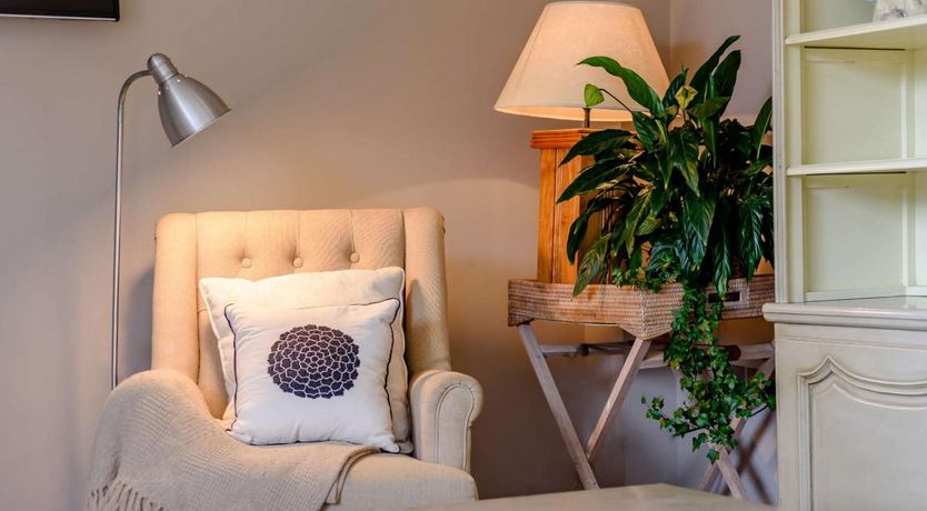 Photo of 6 Bed in Tawstock